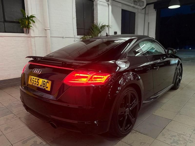 Used Audi TT Black Edition 180 HP (132 kW) 2018 Black Coupe