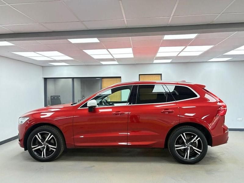 Usado Volvo XC60 R-Design 190 CV (139 kW) 2018 Rojo SUV
