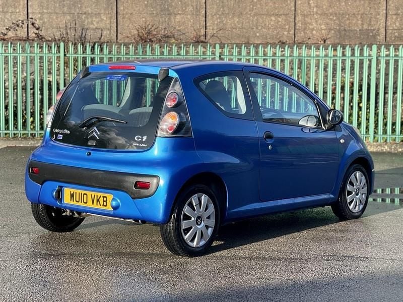 Used Citroën C1 68 HP (50 kW) 2010 Blue Hatchback