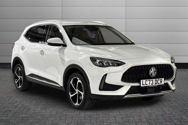 Used MG HS Trophy 162 HP (119 kW) 2024 Arctic white SUV