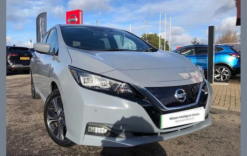 Grey Used 2022 Nissan Leaf Tekna Hatchback | £13,699 (Fair price) - Image 1/4