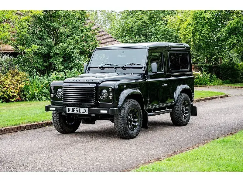 Used Land Rover Defender 2015 Black Estate