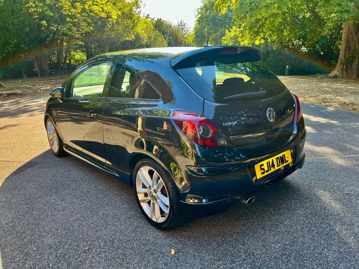 Used Vauxhall Corsa SRi 2014 Black Hatchback