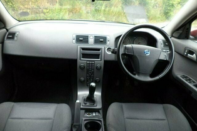 Used Volvo V50 136 HP (100 kW) 2004 Estate