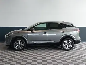 Used Nissan Qashqai N-Connecta 190 HP (139 kW) 2023 Grey SUV