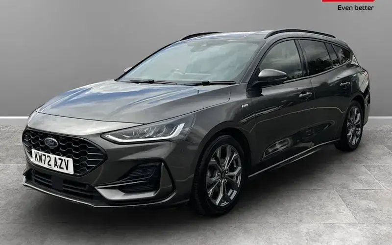 Used Ford Focus ST-Line 125 HP (91 kW) 2023 Grey Estate