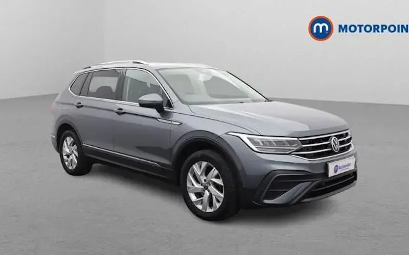 Usado VW Tiguan Allspace Life 150 HP (110 kW) 2024 SUV