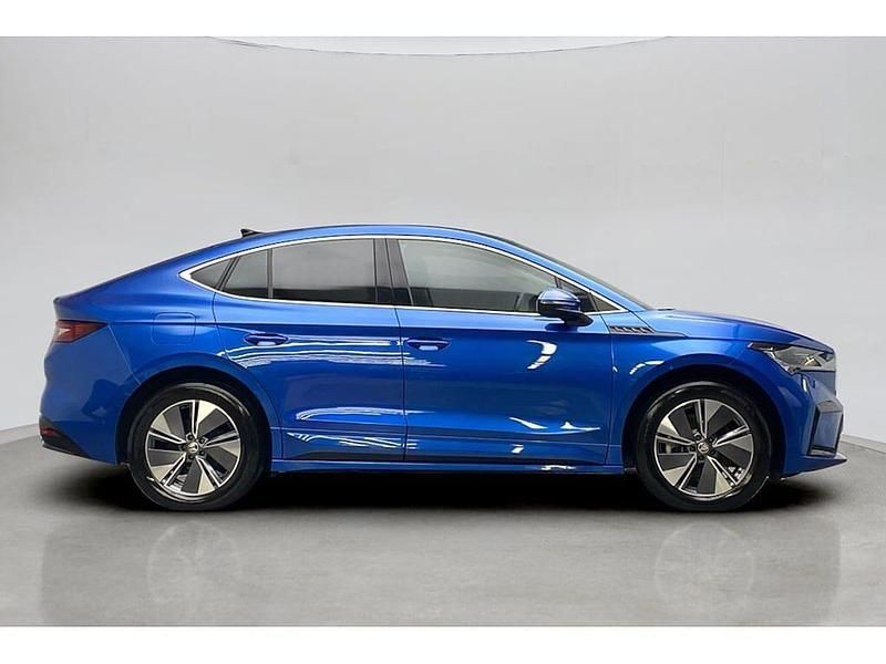 Used Skoda Enyaq iV 154 kW (210 HP) 2024 Race blue metallic SUV