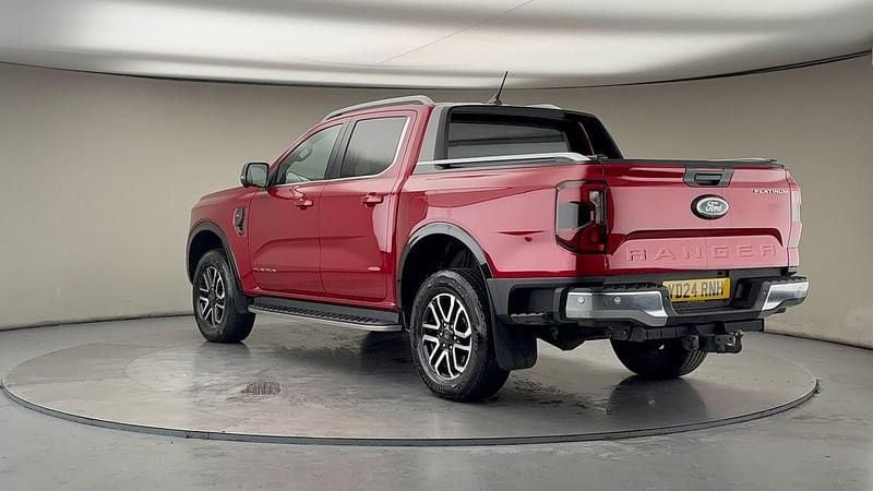 Used Ford Ranger Platinum 240 HP (176 kW) 2024 Lucid red tc/red carpet tc Pickup
