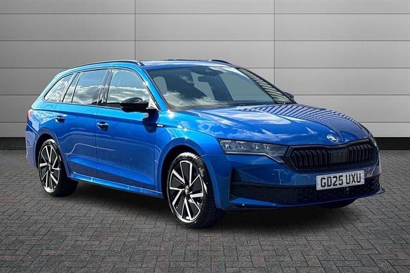 Race blue New 2025 Skoda Octavia SportLine Estate | £29,990 - Image 1/2