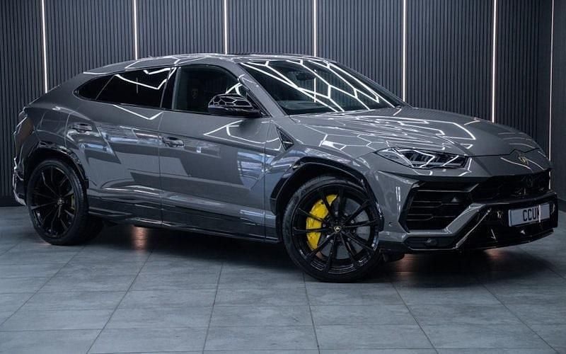 Grey Used 2022 Lamborghini Urus SUV | £176,990 (Expensive) - Image 1/4