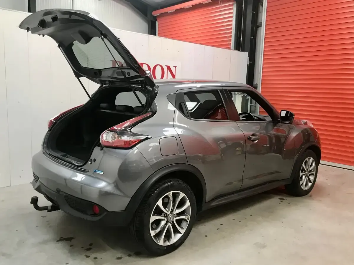 Used Nissan Juke Tekna 110 HP (80 kW) 2014 Grey SUV