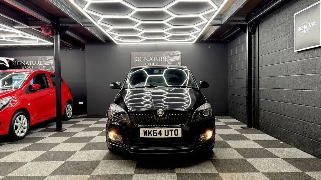 Used Skoda Fabia 105 HP (77 kW) 2014 Black Hatchback