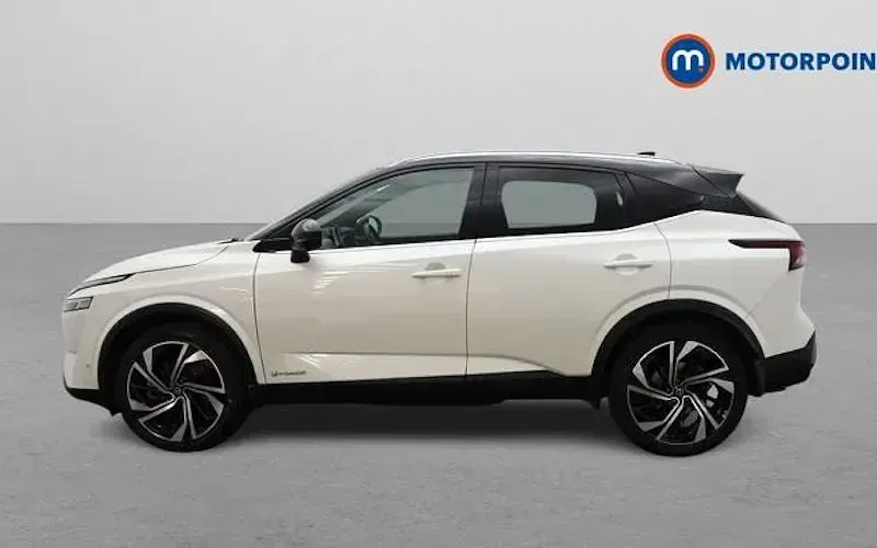 Used Nissan Qashqai Tekna+ 190 HP (139 kW) 2023 White SUV