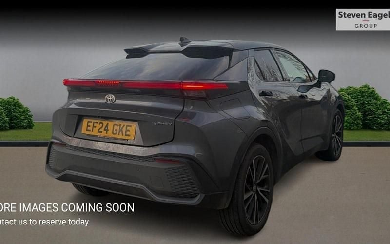 Used Toyota C-HR 223 HP (164 kW) 2026 SUV