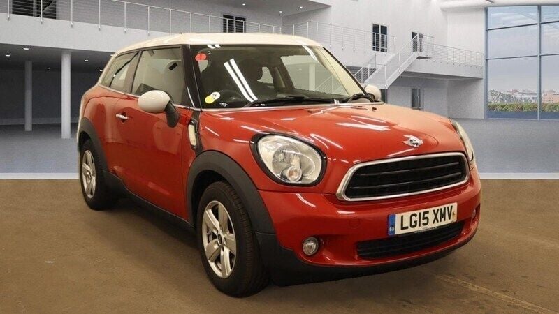 Chili red Used 2015 Mini Cooper Paceman SUV | £5,975 (Fair price) - Image 1/4