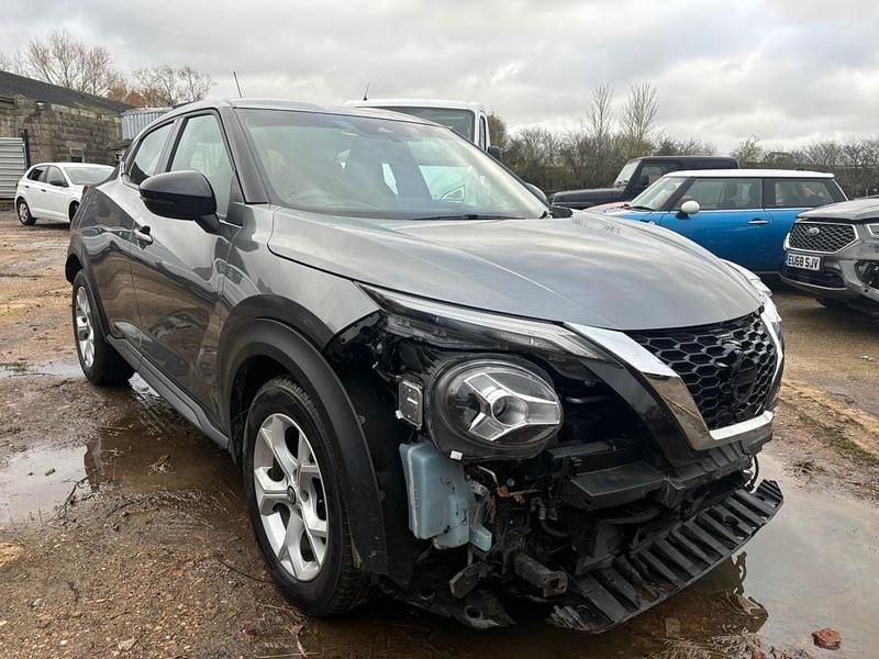 Used Nissan Juke Acenta 2020 Grey SUV