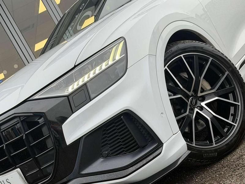 Used Audi Q8 Advanced 2019 White SUV