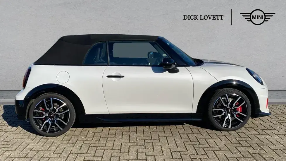 Usado Mini John Cooper Works 228 CV (167 kW) 2025 Blanco Utilitario
