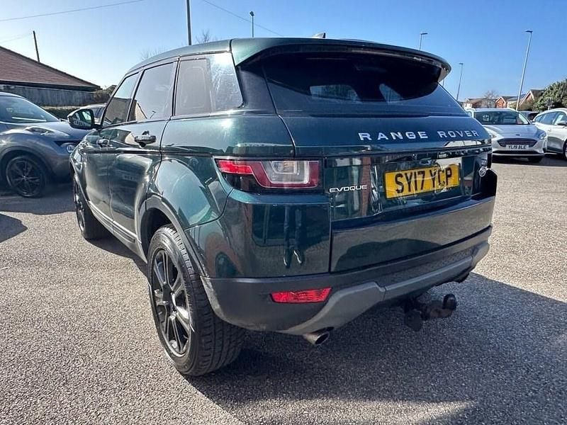 Używany Land Rover Range Rover evoque SE 180 KM (132 kW) 2017 Zielony SUV