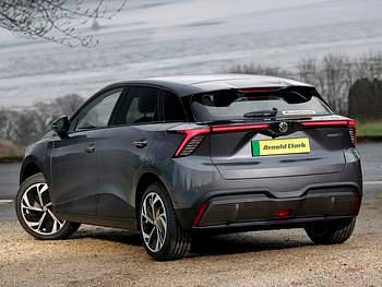 New MG MG4 EV 169 kW (231 HP) 2026 Grey Hatchback