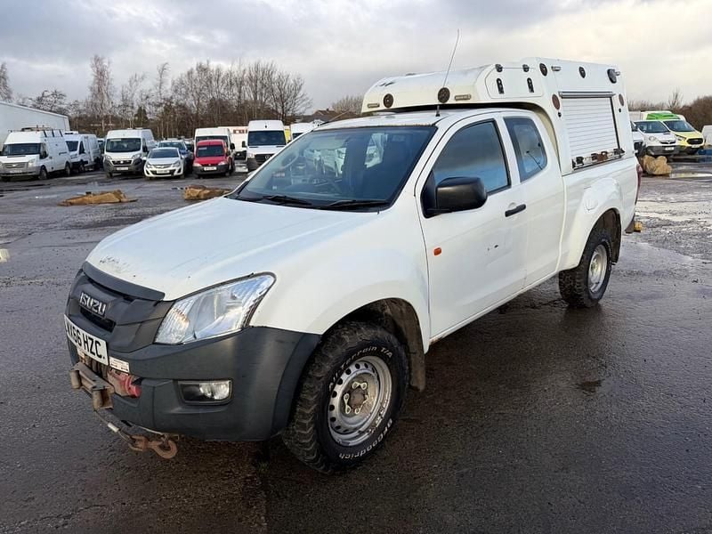White Used 2017 Isuzu D-Max Pickup | £4,499 (Fair price) - Image 1/4