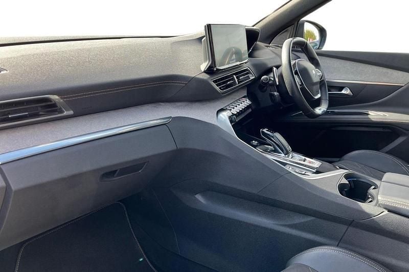 Black Used 2022 Peugeot 3008 Premium SUV | £18,995 (Fair price) - Image 1/4