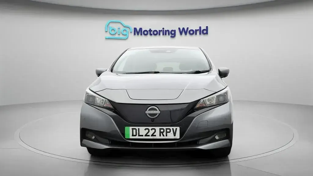Used Nissan Leaf N-Connecta 110 kW (150 HP) 2022 Hatchback