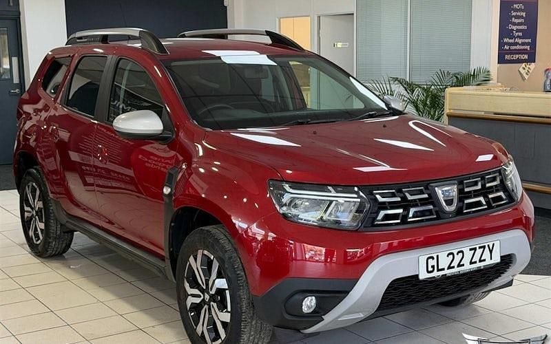 Used Dacia Duster Prestige 150 HP (110 kW) 2022 Red SUV