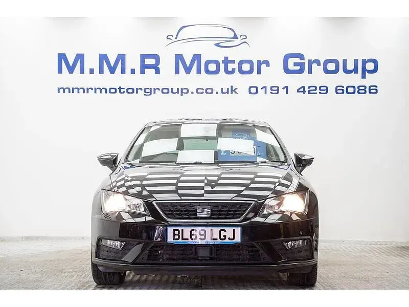 Used Seat Leon SE Dynamic 130 HP (95 kW) 2019 Black Hatchback