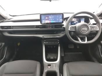 Used Jeep Avenger Altitude 100 HP (73 kW) 2025 Beige SUV