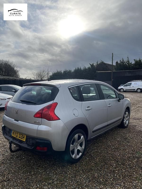 Used Peugeot 3008 Active 110 HP (80 kW) 2012 Silver Estate