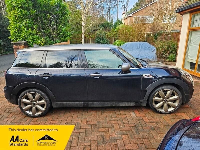 Used Mini Cooper Clubman Exclusive 200 HP (147 kW) 2019 Blue/black Estate