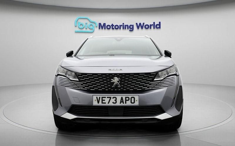 Used Peugeot 3008 Allure 131 HP (96 kW) 2023 Grey SUV