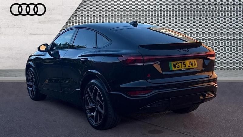 Used Audi Q6 Sportback e-tron Advanced 360 kW (490 HP) 2025 Black SUV