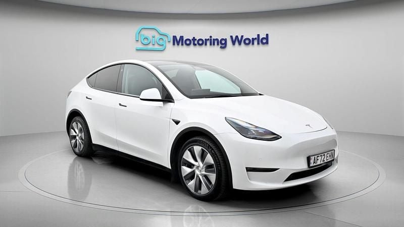 Used Tesla Model Y Long Range AWD 378 kW (514 HP) 2022 White SUV