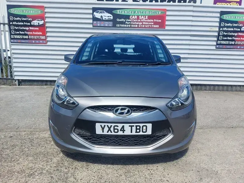 Used Hyundai ix20 Active 123 HP (90 kW) 2014 Grey Hatchback