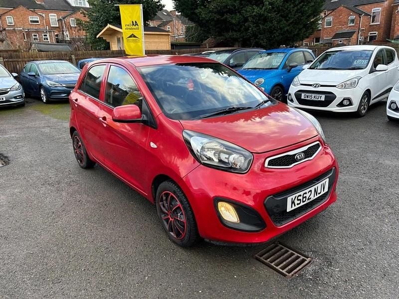 Red Used 2013 Kia Picanto Hatchback | £3,895 (Fair price) - Image 1/4