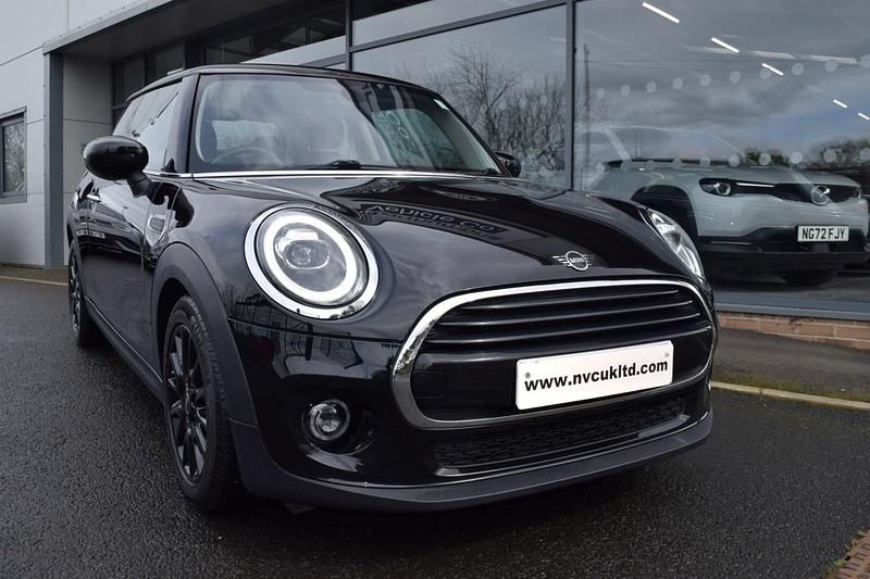 Used Mini Cooper Classic 2019 Black Hatchback