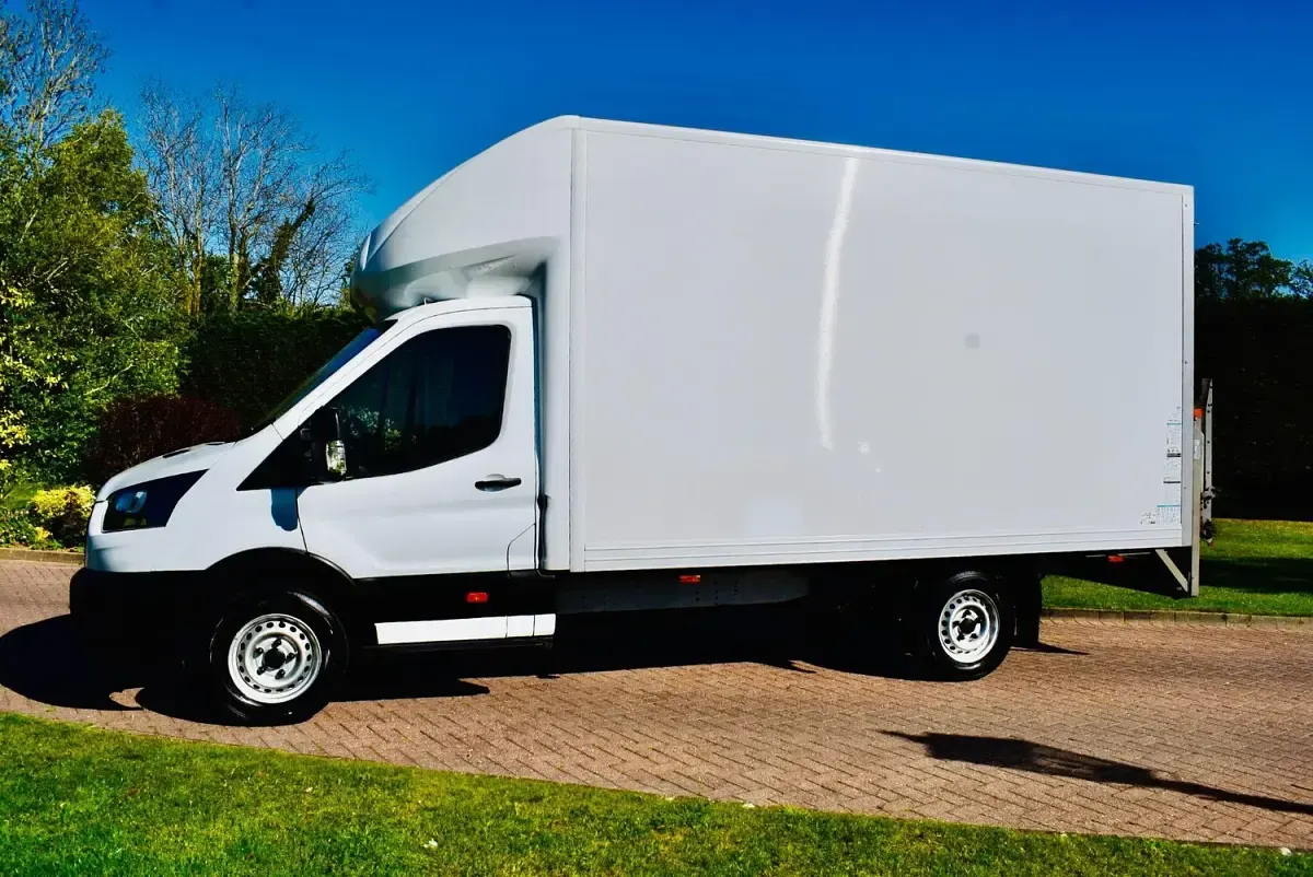 Used Ford Transit S 130 HP (95 kW) 2023 White Van