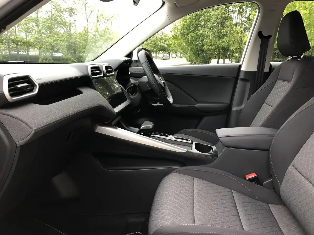 New MG ZS SE 2026 White SUV