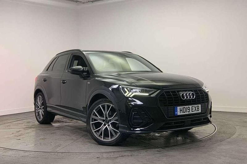 Black Used 2019 Audi Q3 Advanced SUV | £27,500 (Fair price) - Image 1/4