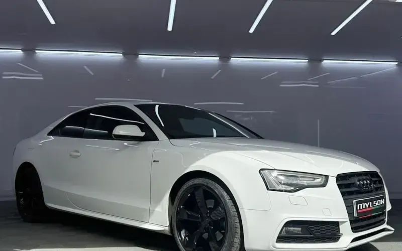 Used Audi A5 Black Edition 177 HP (130 kW) 2014 Coupe