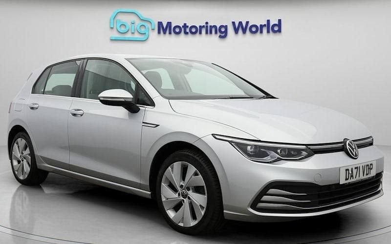Used VW Golf VIII Style 150 HP (110 kW) 2023 Hatchback