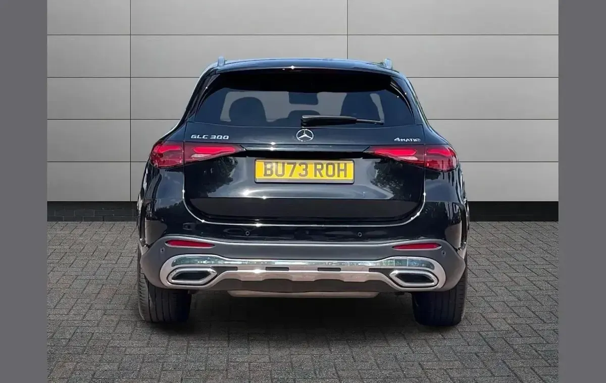 Used Mercedes GLC300 AMG line 277 HP (203 kW) 2023 Black SUV