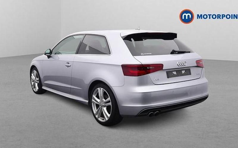 Used Audi A3 Sportback S-Line 150 HP (110 kW) 2016 Hatchback