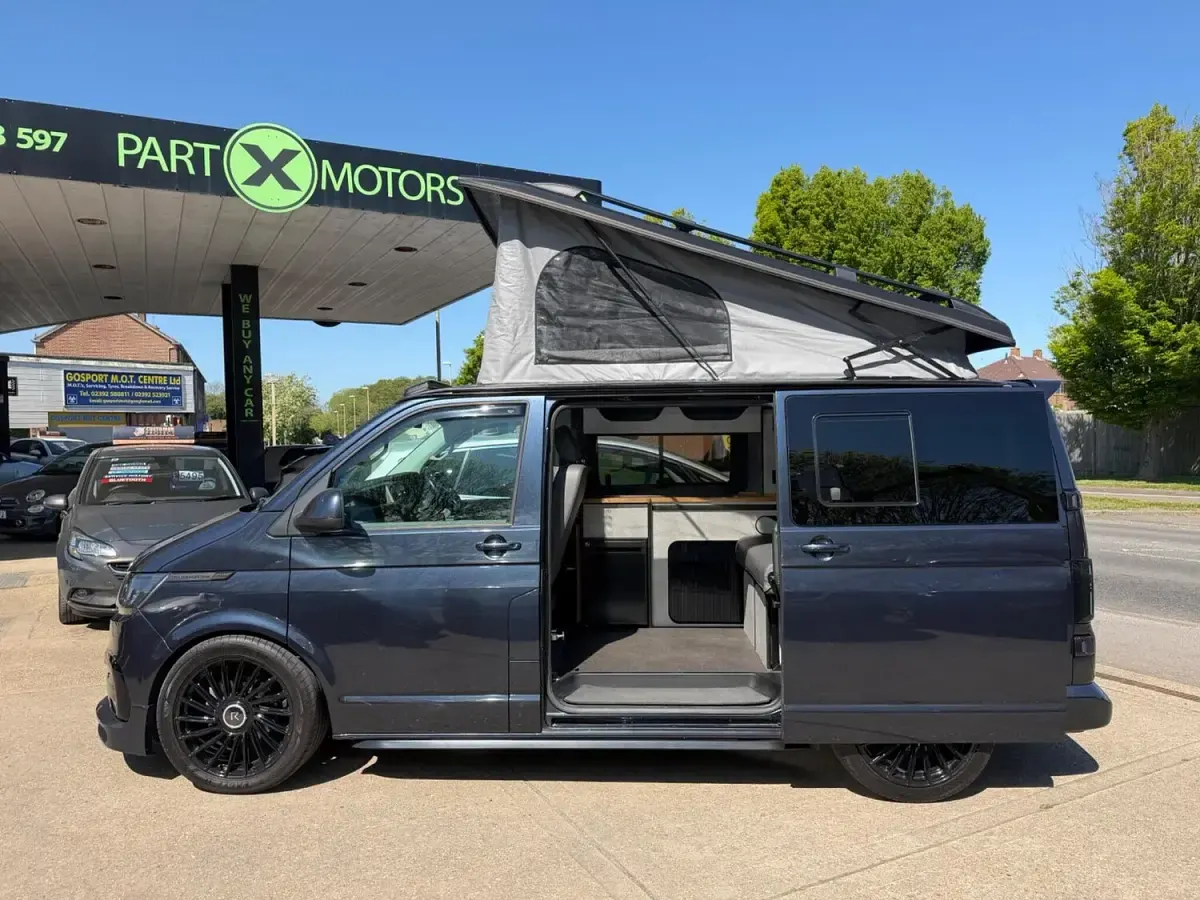 Used VW Transporter Highline 2021 Blue Van