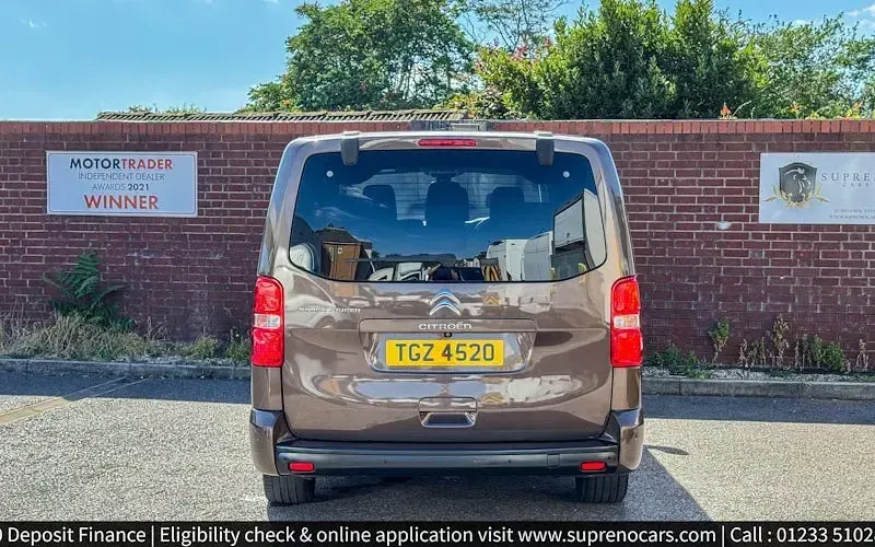 Used Citroën Spacetourer Flair 180 HP (132 kW) 2021 Brown MPV