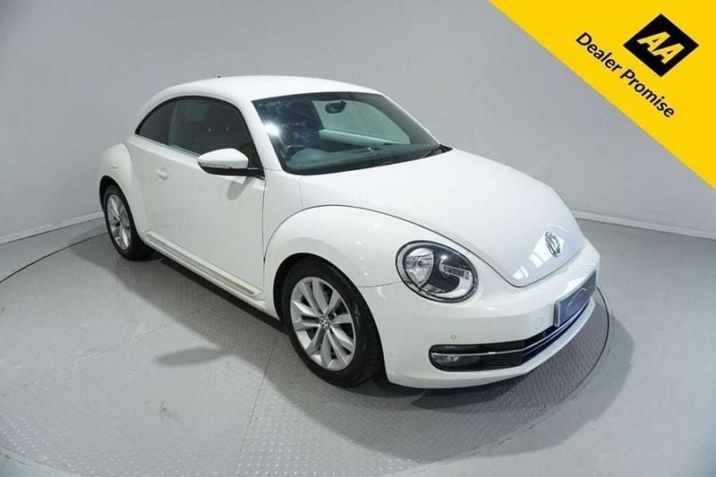 White Used 2016 VW Beetle Design Hatchback | £9,450 (Good price) - Image 1/1