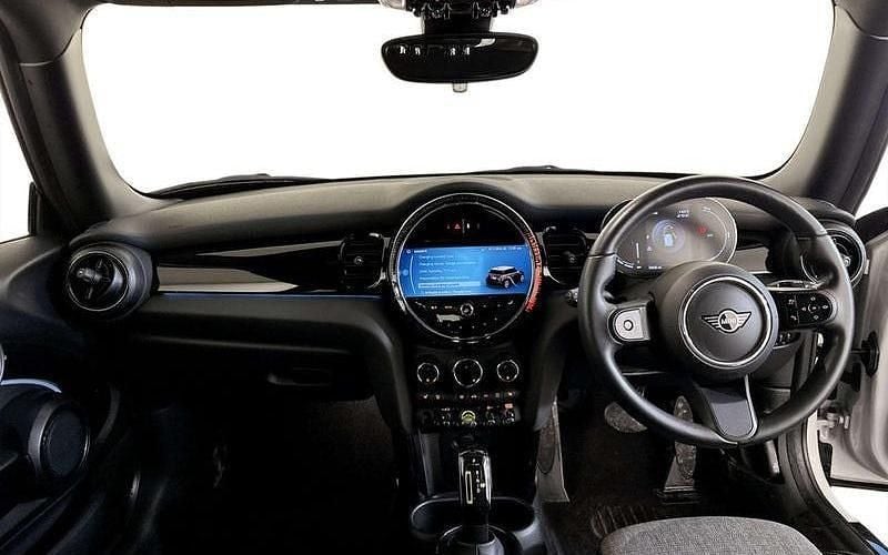 Used Mini Cooper Level 2 135 kW (184 HP) 2023 Hatchback